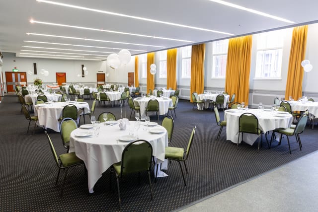 Wandsworth Civic Suite - image 3