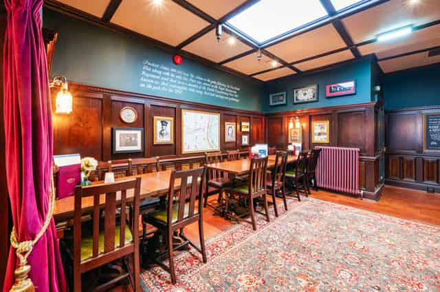 Campaign Room