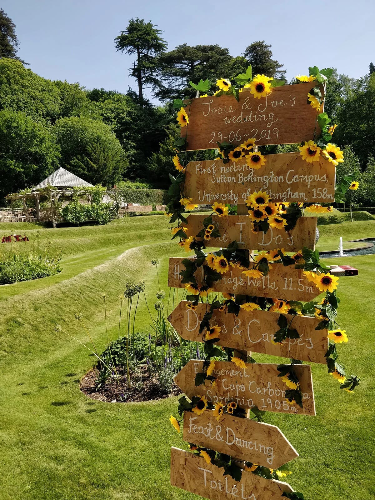 Riverhill Himalayan Gardens - image 1