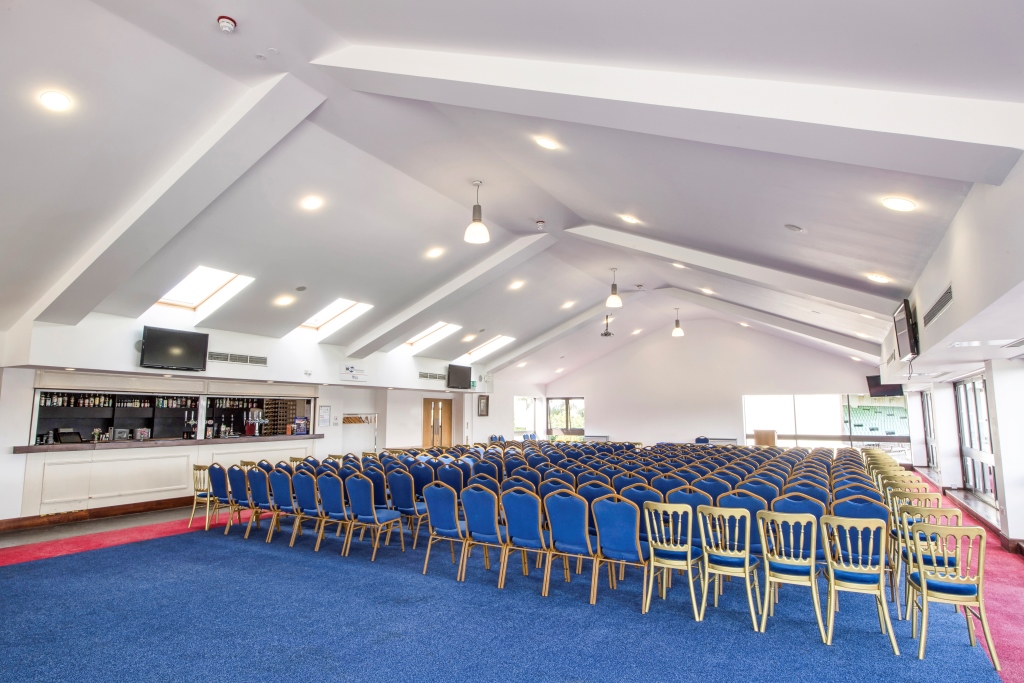 Kent Cricket Club, Canterbury Ground - image 1