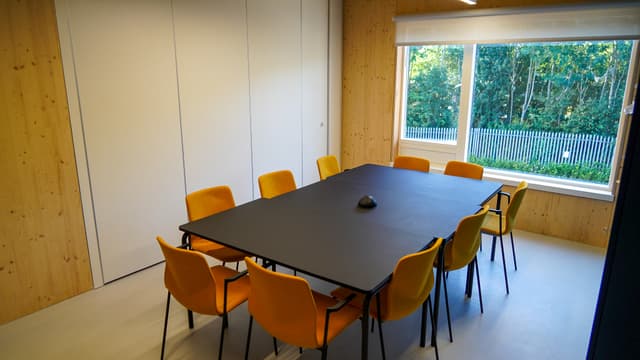SPARK – INTIMATE BOARD ROOM