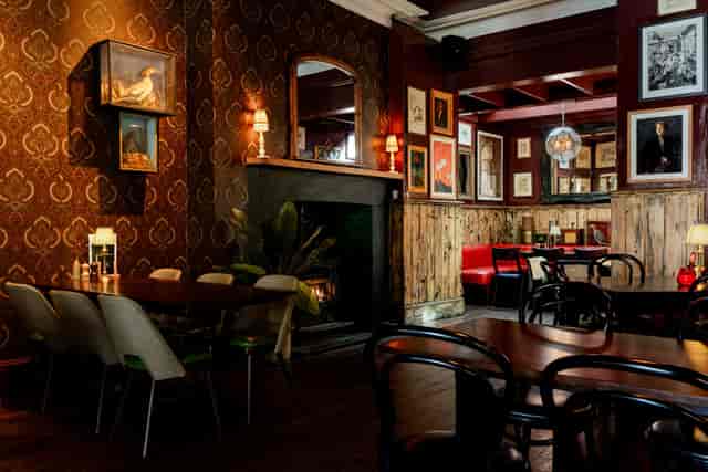 The Mason's Arms - image 2