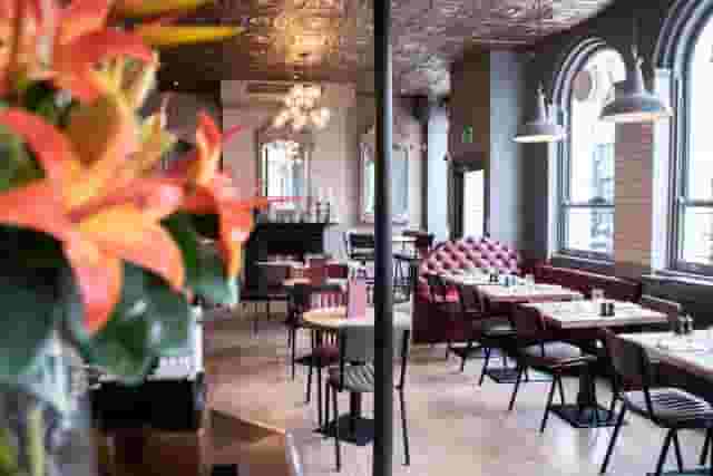 The Hayden Pub & Rooms