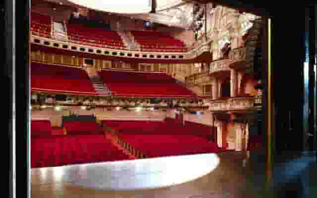 Shaftesbury Theatre