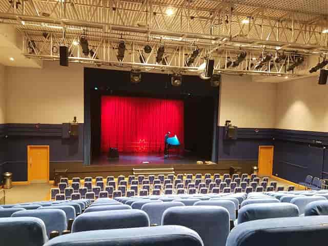 The Radlett Centre - image 2