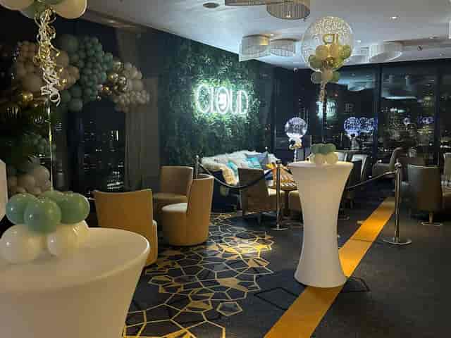 Atlas Bar - image 3