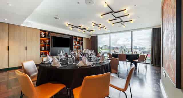 Radisson RED Glasgow - image 2