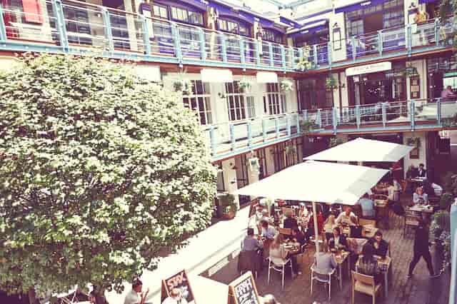 Kingly Court - image 2
