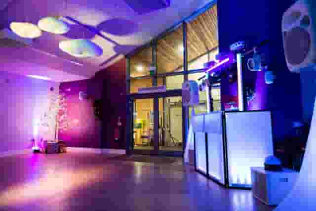 Lakeside Kitchen & Bar