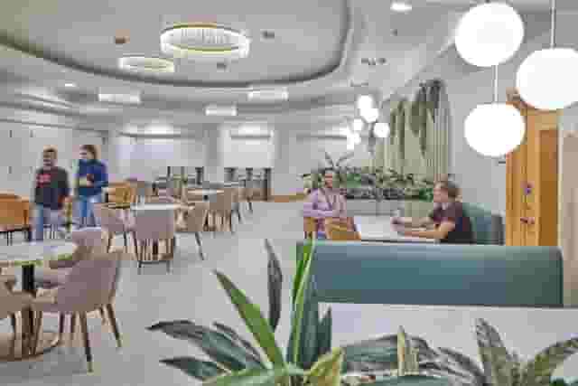Regus