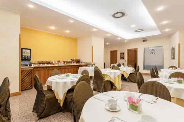 Hotel American Palace Eur - image 3