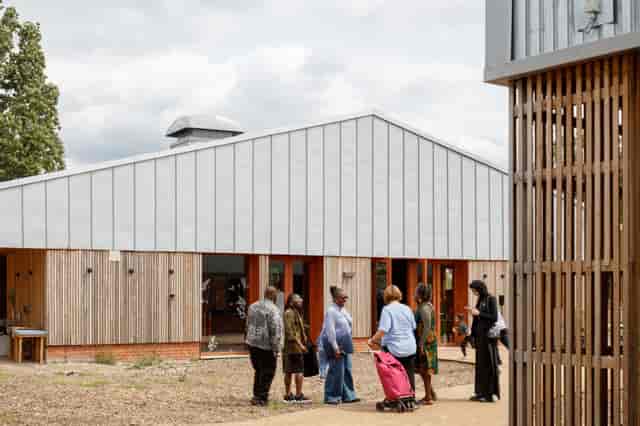 Wolves Lane Centre - image 3