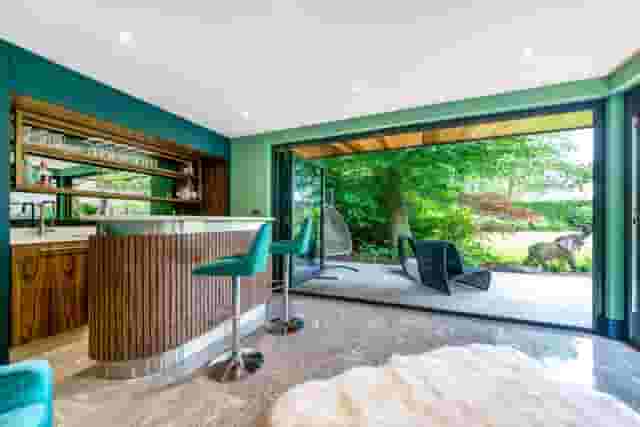 Bar and Lobby