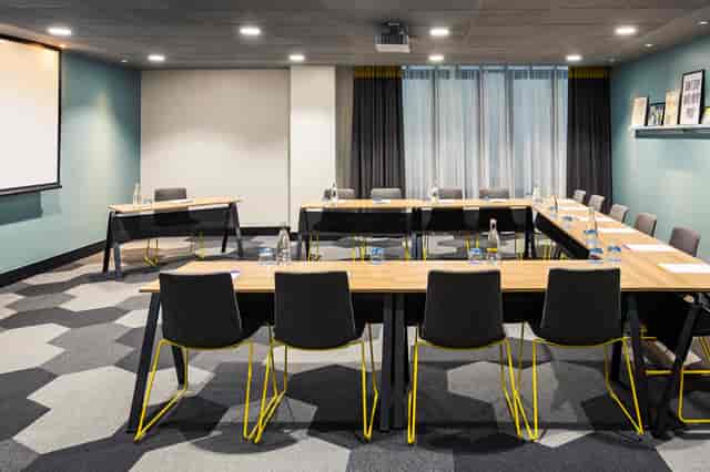 Novotel London Tower Bridge - image 3