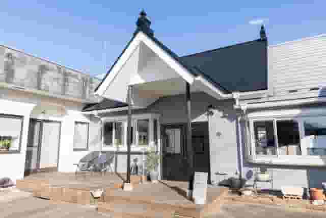 The Newshouse