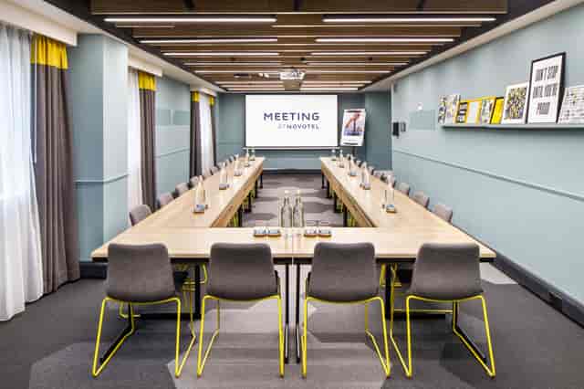 Novotel London City South - image 3