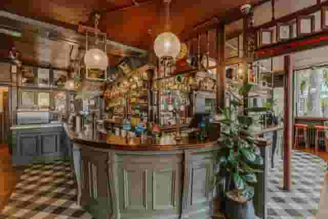 The Crown Tavern