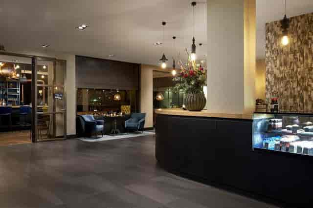 Van der Valk Hotel Antwerpen - image 2