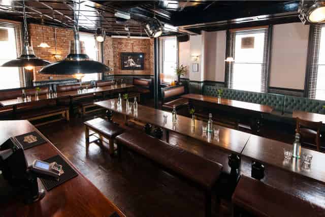 Chairmen's Lounge