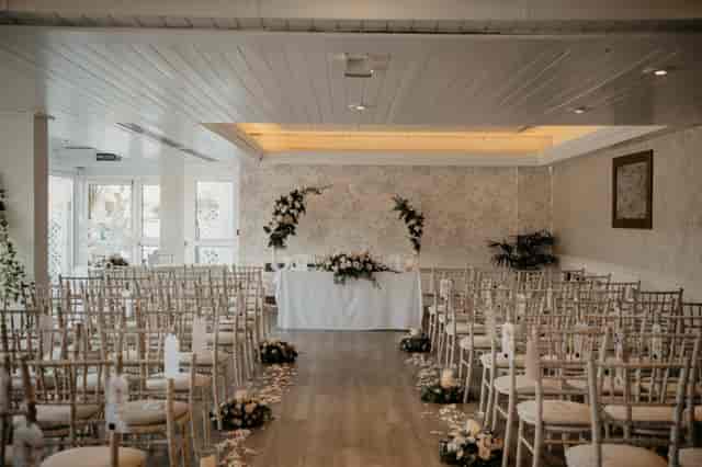 The White Horse - image 3