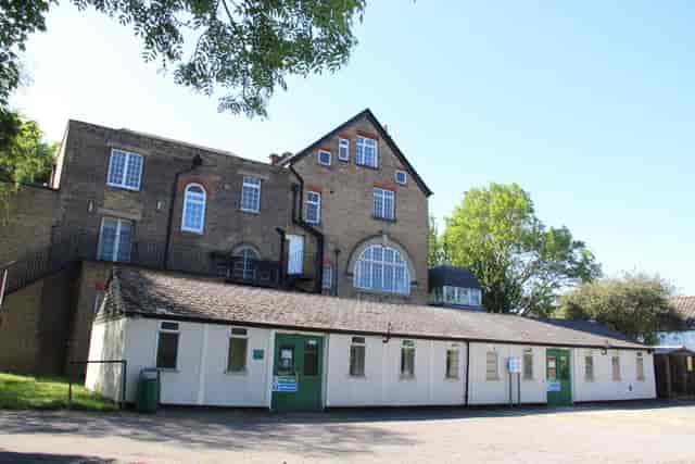 Greenford Community Centre - image 3