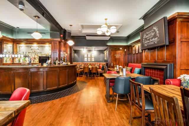The Lounge Bar