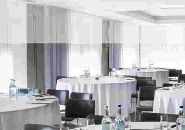 Hotel 63