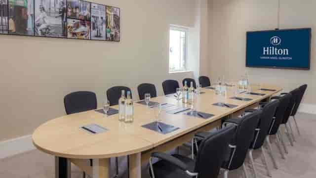 Hilton London Angel Islington - image 3
