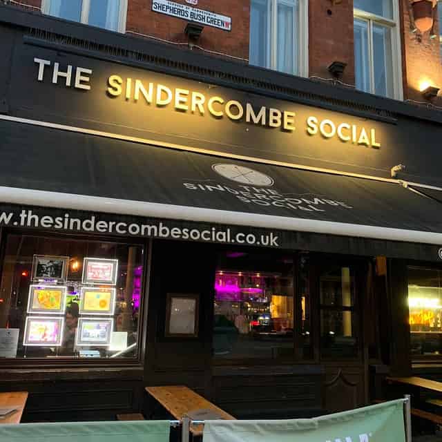 The Whole Pub