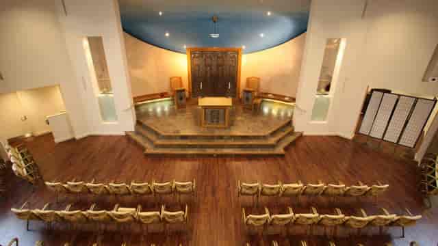 Belsize Square Synagogue - image 2