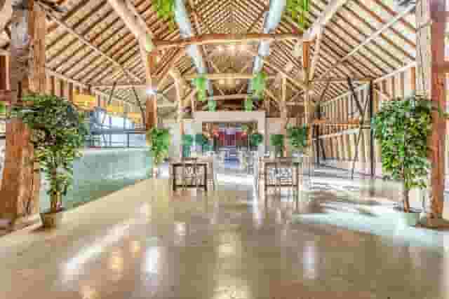 Bracklesham Barn
