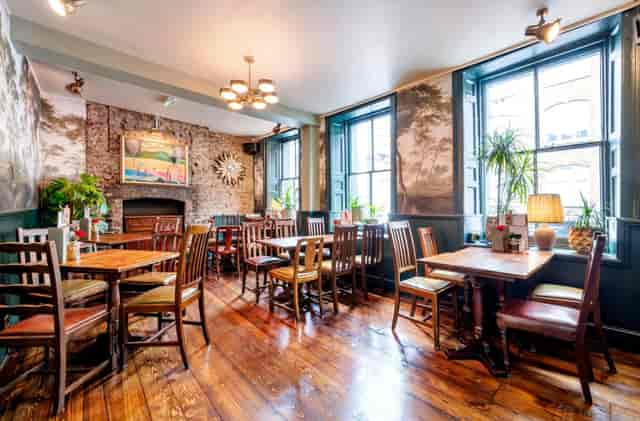 The Prince of Wales Feathers - image 3