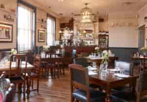 The White Horse Parsons Green - image 3