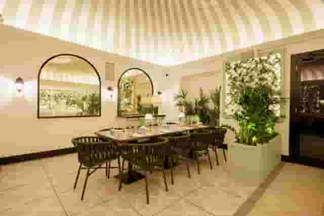 Garden Room 