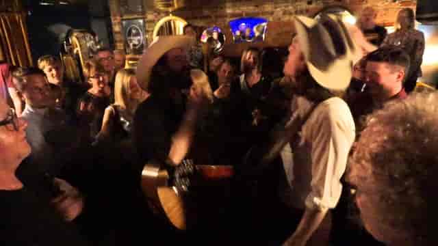Aces & Eights Saloon Bar - image 2