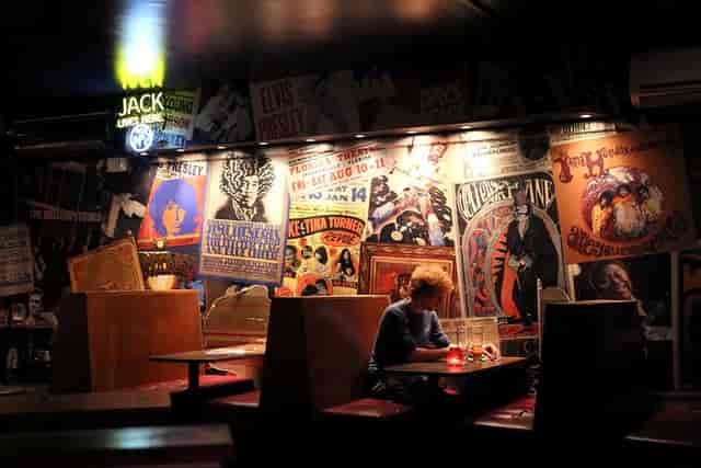 Aces and Eights Saloon Bar - image 2