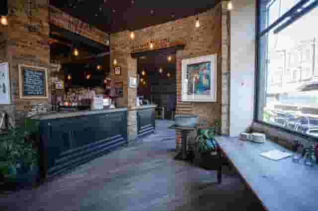 Alice House