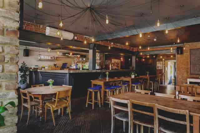 Alice House - image 3