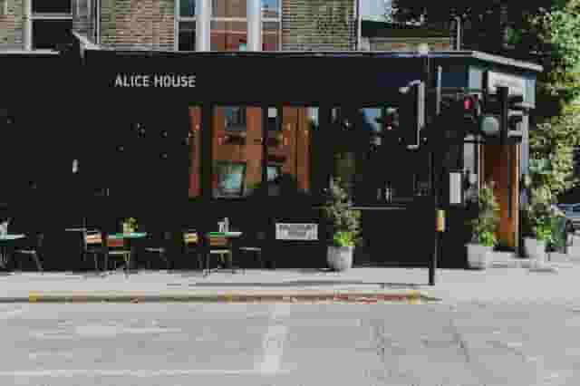Alice House