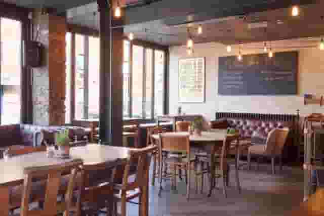 Alice House