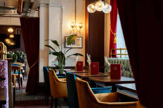 The Dining Carriage