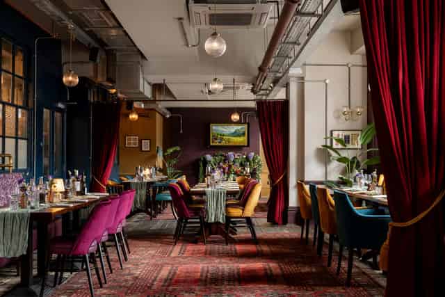 The Dining Carriage