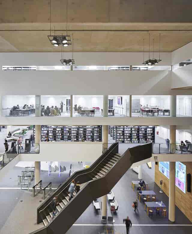 Waterside Campus - image 3
