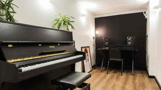 Clementi House - image 3