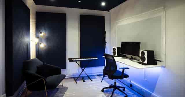 Piano Studio at Kensington - image 3