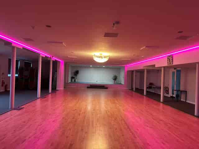 Shiraz Mirza Community Hall - image 3