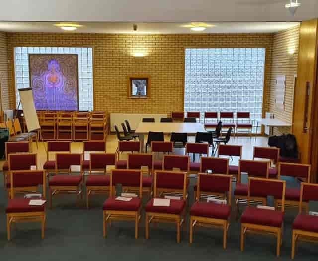 St George's Nine Elms Church - image 3