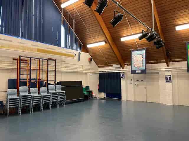 Royals Youth Centre - image 3
