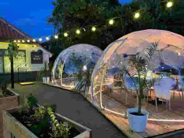 Dome Dining Pods