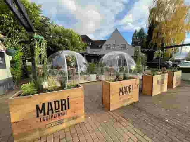 Dome Dining Pods